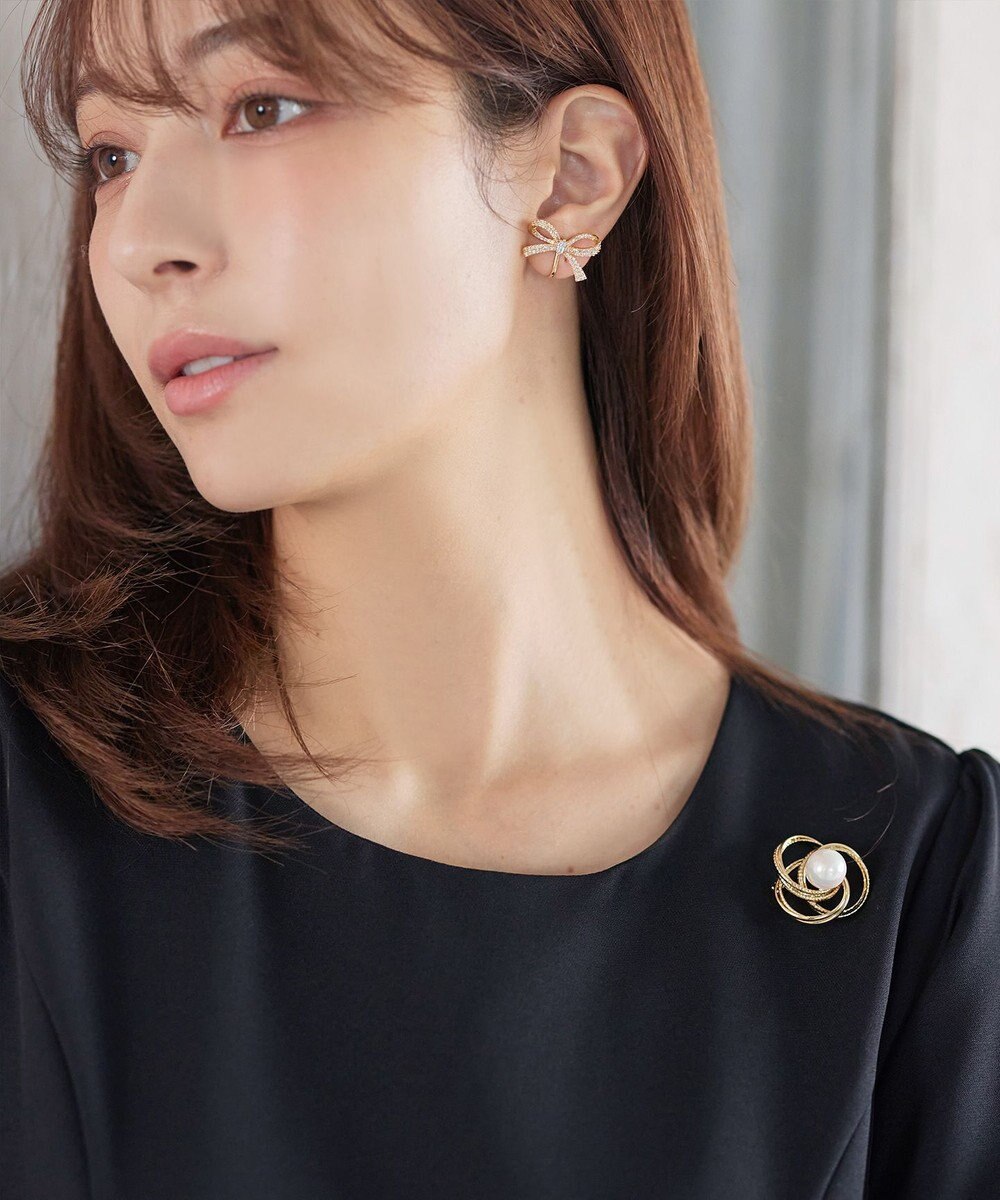 Tiaclasse サークルパールブローチ 