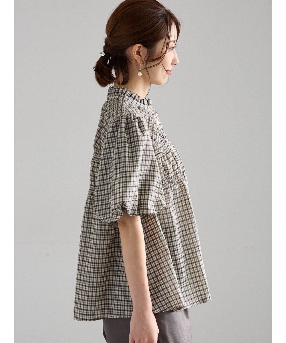 Te chichi スタンドフリル5分袖シャーリングブラウス 