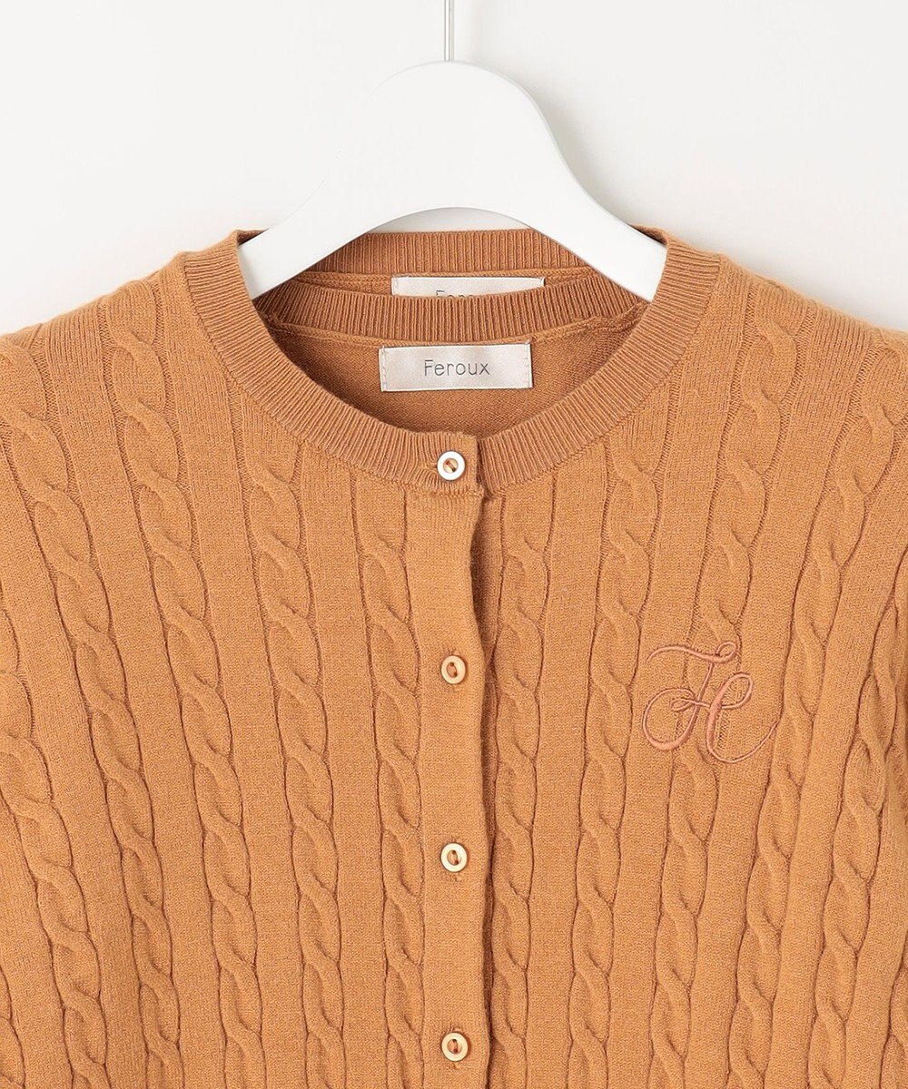Feroux 【古畑星夏さん着用・アンサンブル】ロゴ刺繍入りケーブルアンサンブル ニット 