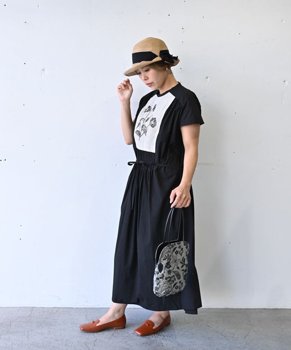 AND WOOL 筆記帳刺繍のminiバッグ 