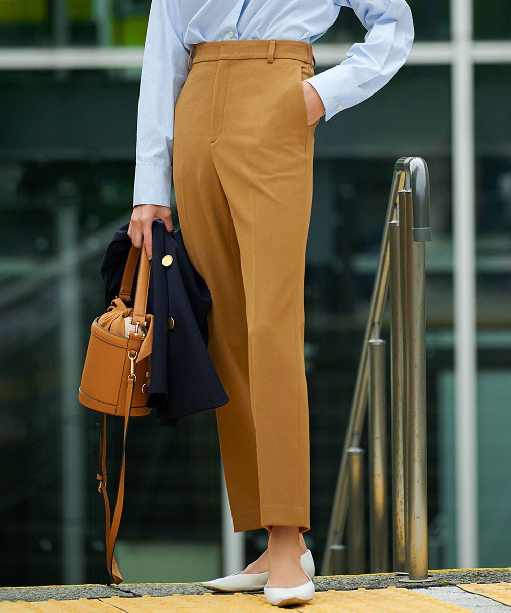 23区 【CLASSY.12月号掲載】TRストレッチギャバ テーパード パンツ 