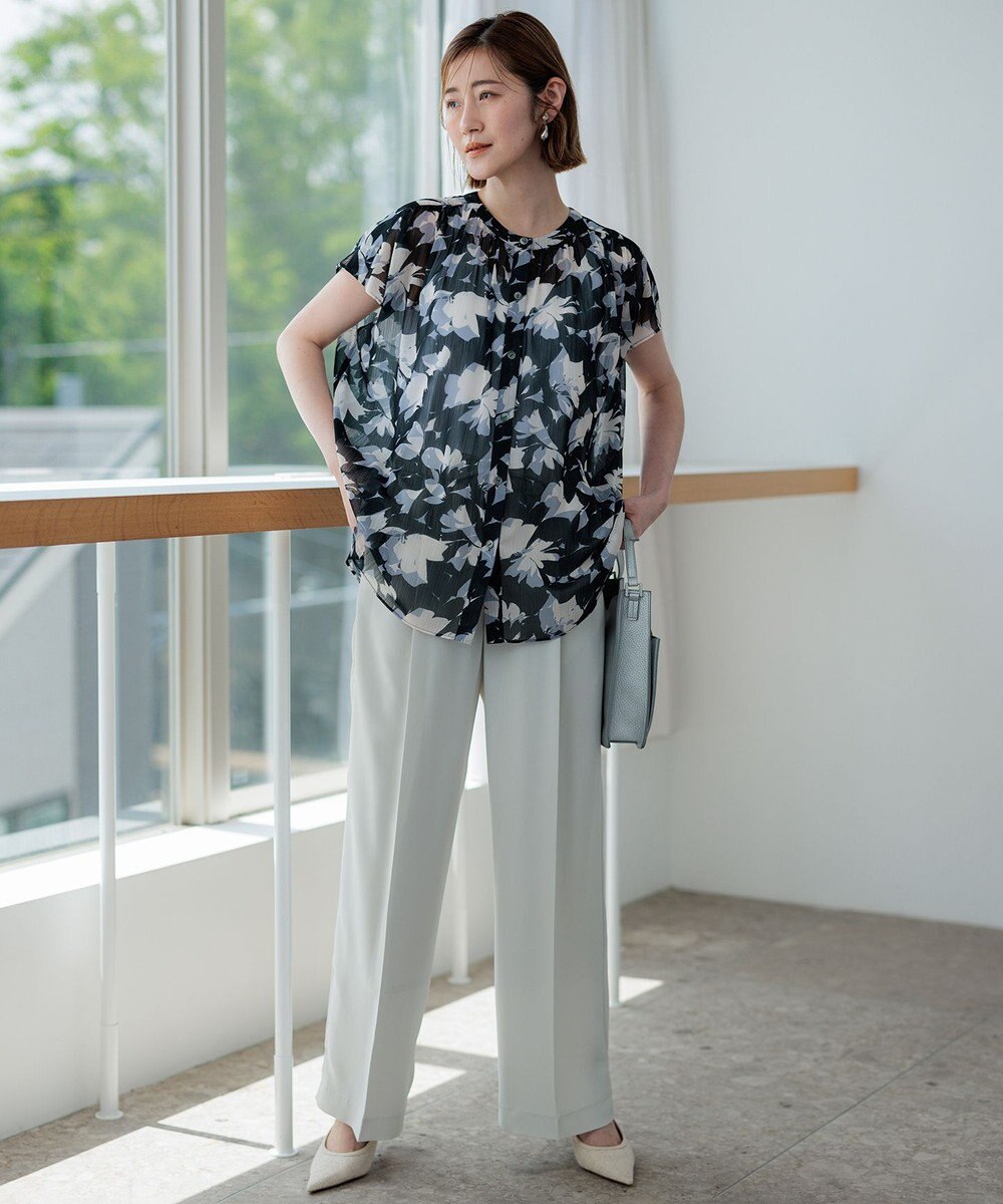 23区 【洗える】Ratti シャドーフラワー プリント ブラウス 