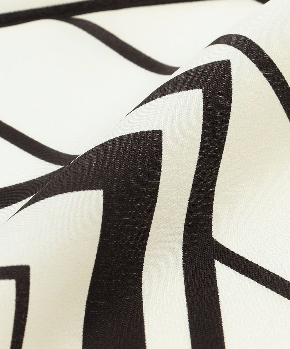 ICB BOXストライプパターンスカーフ 