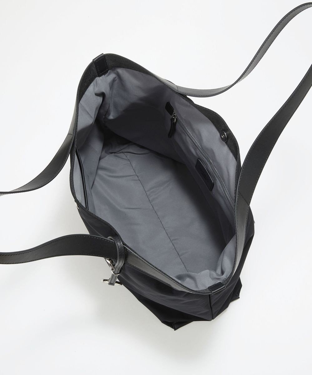 TOPKAPI 【Breath TOPKAPI】MORPH モーフ リンクルナイロン トートバッグ チャーム付き　A4 / 超軽量 /撥水 