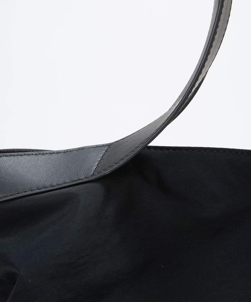 TOPKAPI 【Breath TOPKAPI】MORPH モーフ リンクルナイロン トートバッグ チャーム付き　A4 / 超軽量 /撥水 