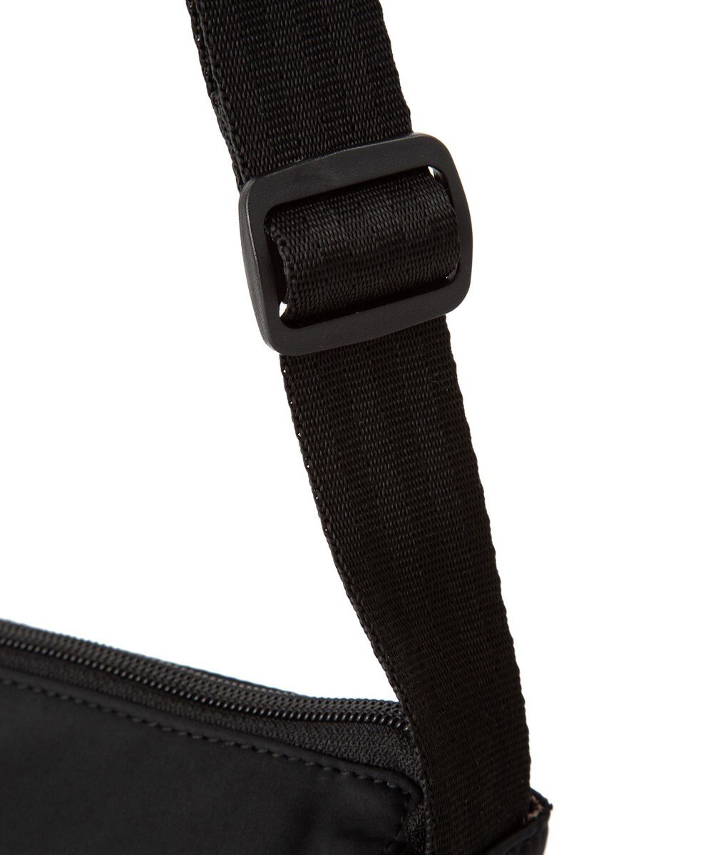 ACE BAGS & LUGGAGE World Traveler ミラ ショルダーバッグ  17531 ワールドトラベラー 