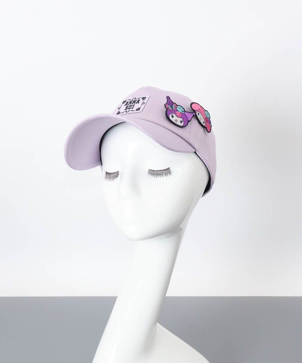 AURORA 【 ANNA SUI（アナ スイ）】マイメロディ&クロミ 刺しゅうブローチ付きキャップ 