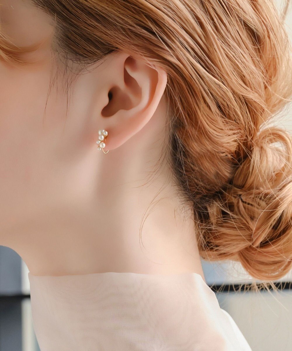 Phoebe 〈オンワード限定セット〉クラスパールライトフィットイヤリング×クラシカルパール2連ネックレス 