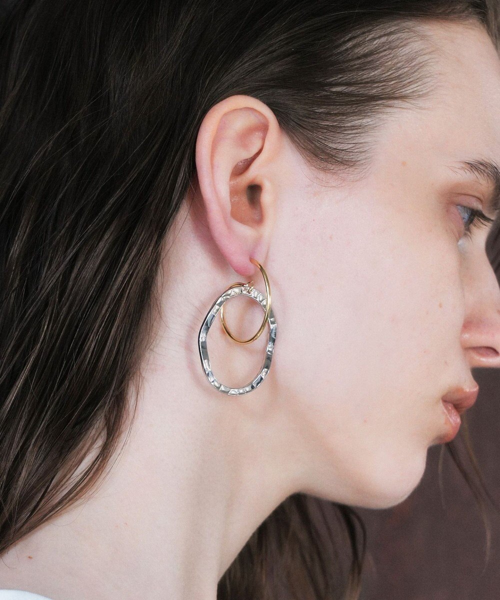 YECCA VECCA オーバルフープピアス 