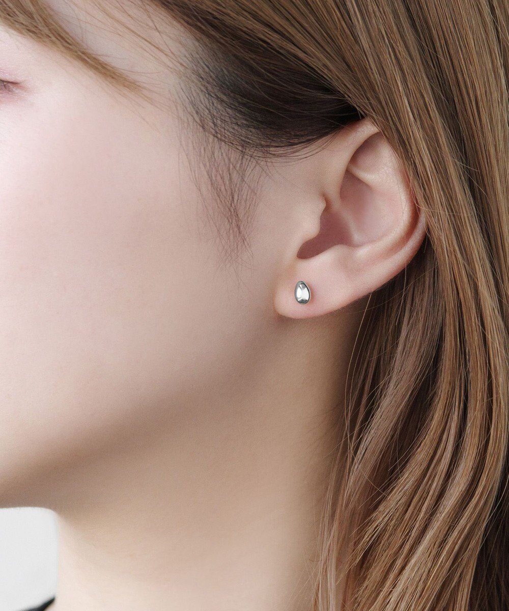 TOCCA 【WEB限定】DROP OF PETAL PLATINUM PIERCED EARRINGS プラチナ ピアス 