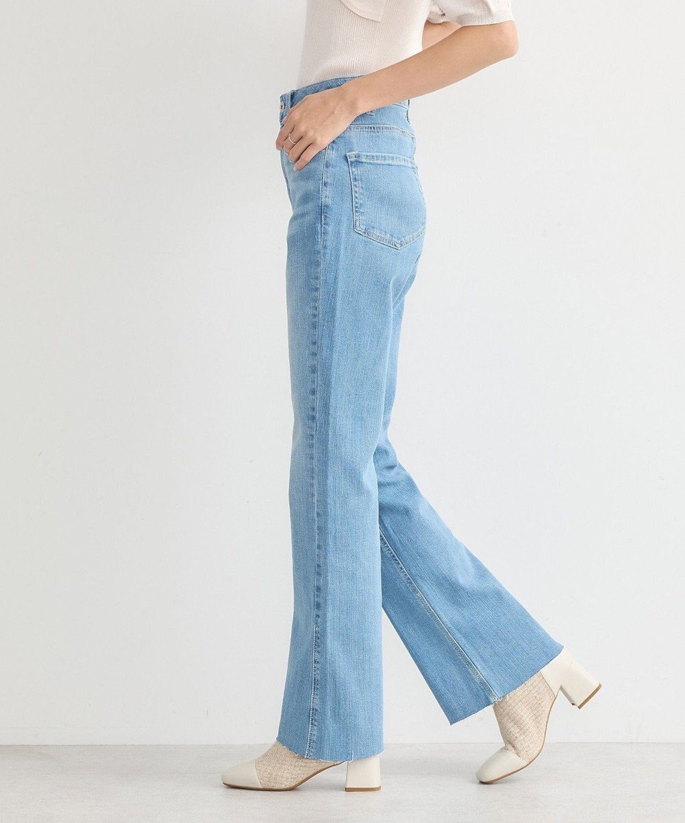 earth music&ecology セルフカットフレアデニムパンツ 