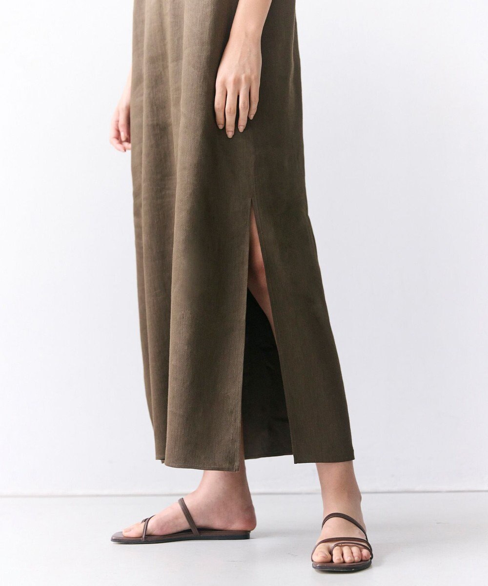 BEIGE， MICA / リネンブレンドノースリーブロングドレス 