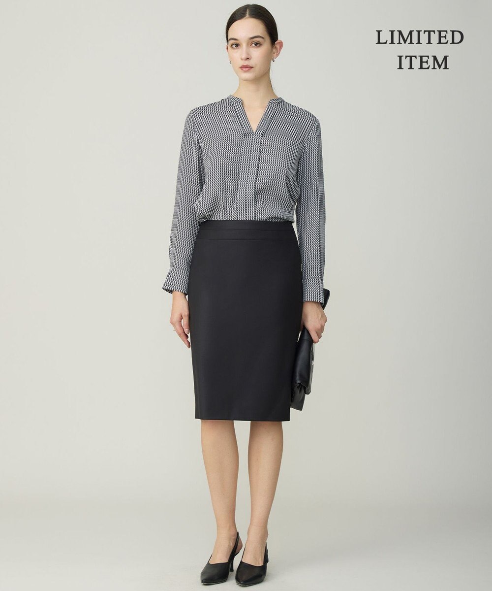 ICB L 【新色追加・WEB限定】BackSatinAmunzen キーネックブラウス 