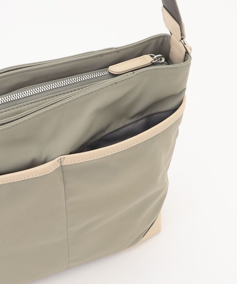 Y'SACCS アシメファスナーポケットショルダー 