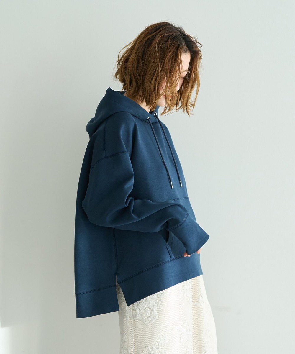 YECCA VECCA ダンボールフーディー 