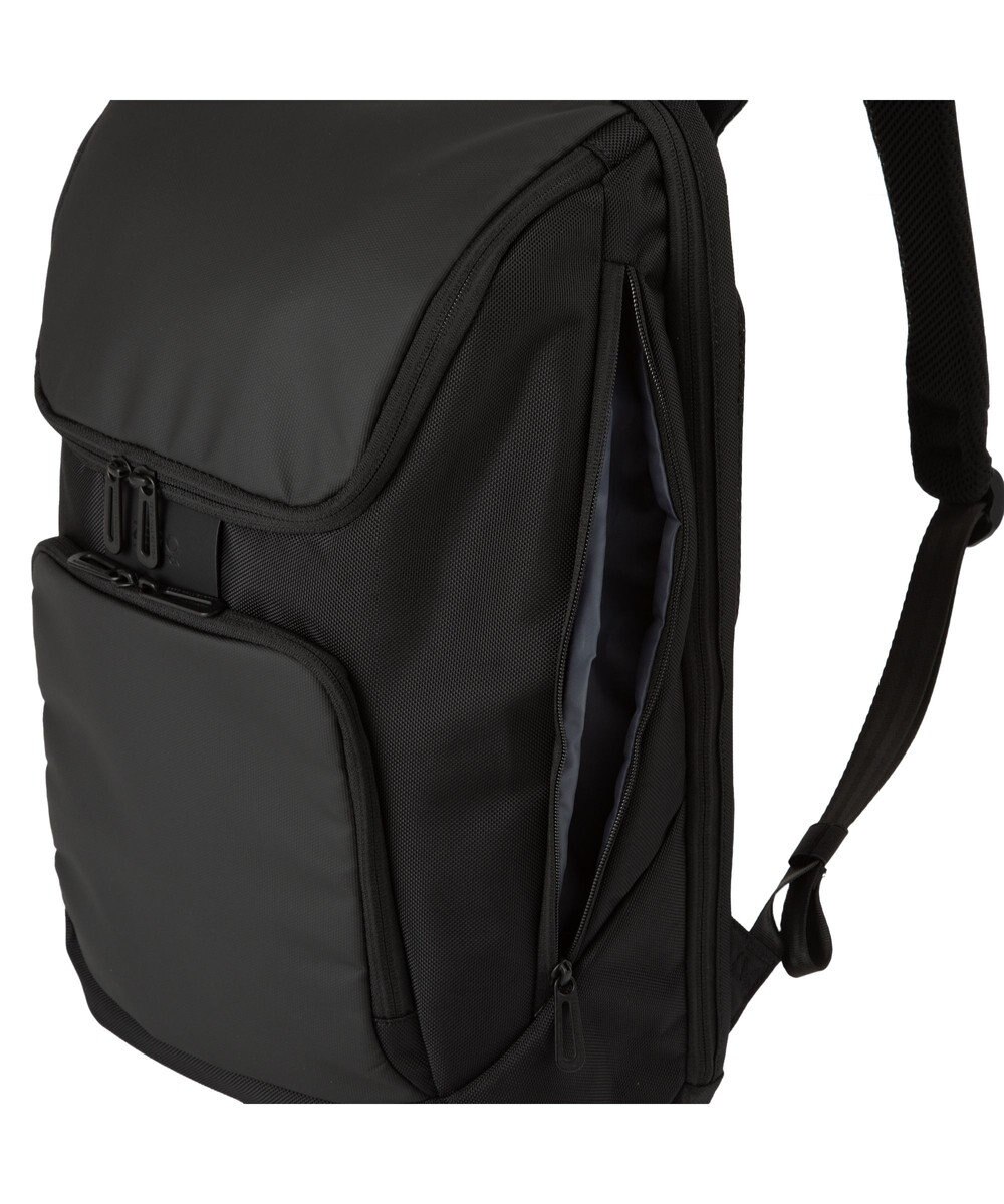 ZERO HALLIBURTON デイトン デイパック B4サイズ 14.0インチPC 81571 