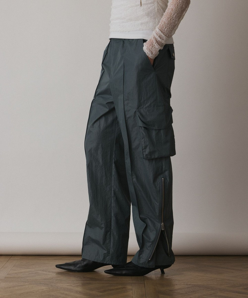 GRACE CONTINENTAL ナイロンジップカーゴパンツ 