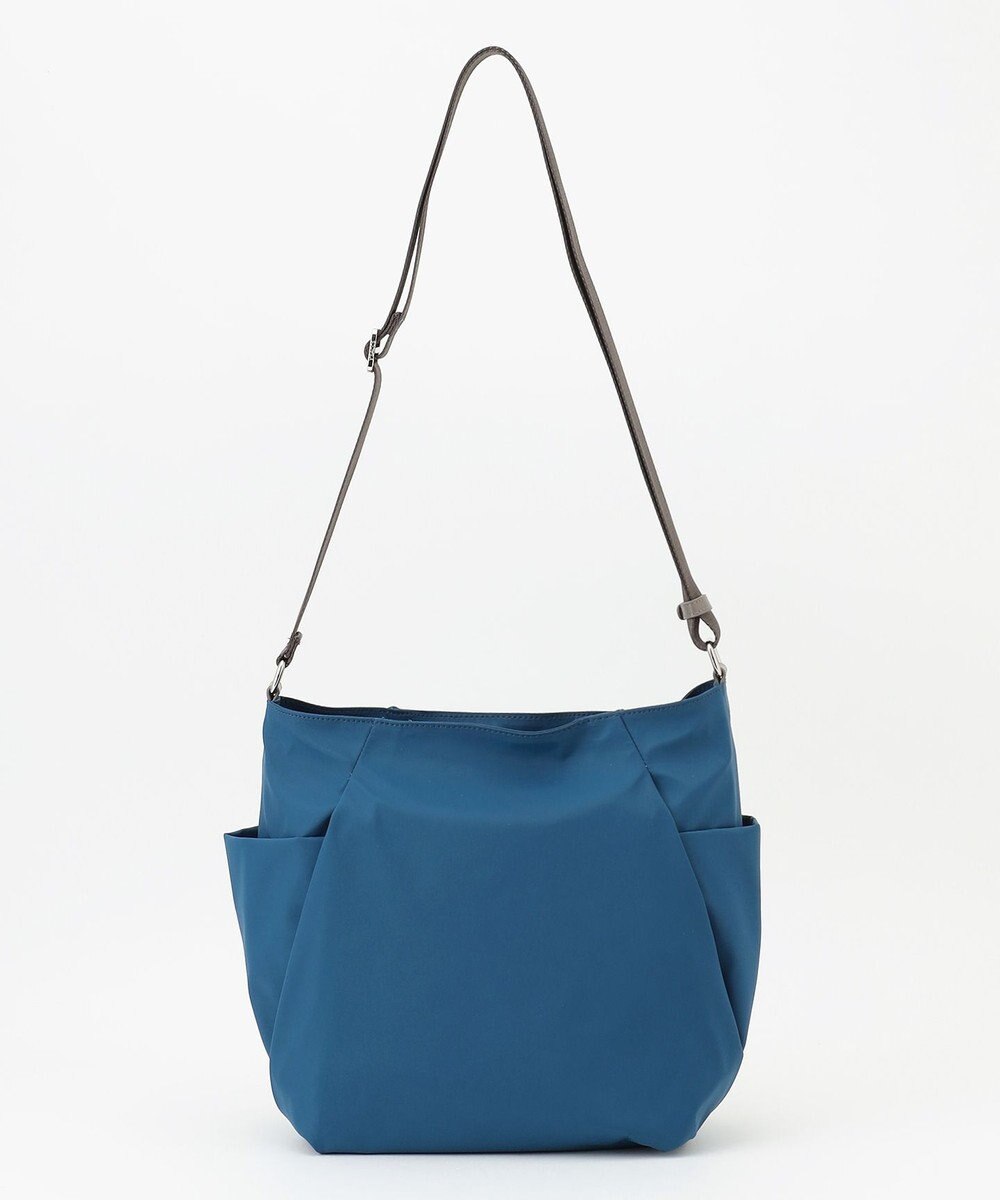 Y'SACCS 【ナイロンタフタ】トラベルショルダー 