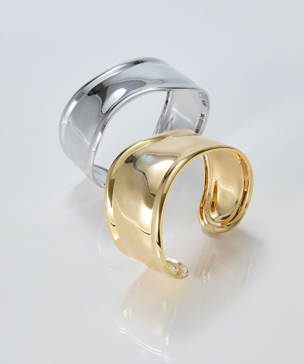 Phoebe アークカフワイドバングル　ゴールド 