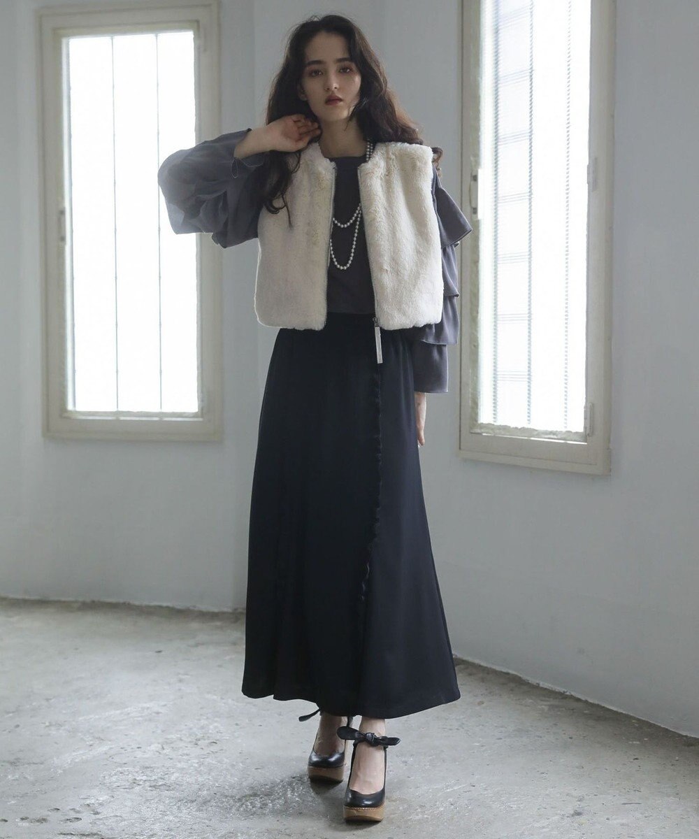 Green Parks ■ＥＳＣＡＲ　フロントフリルフレアスカート 