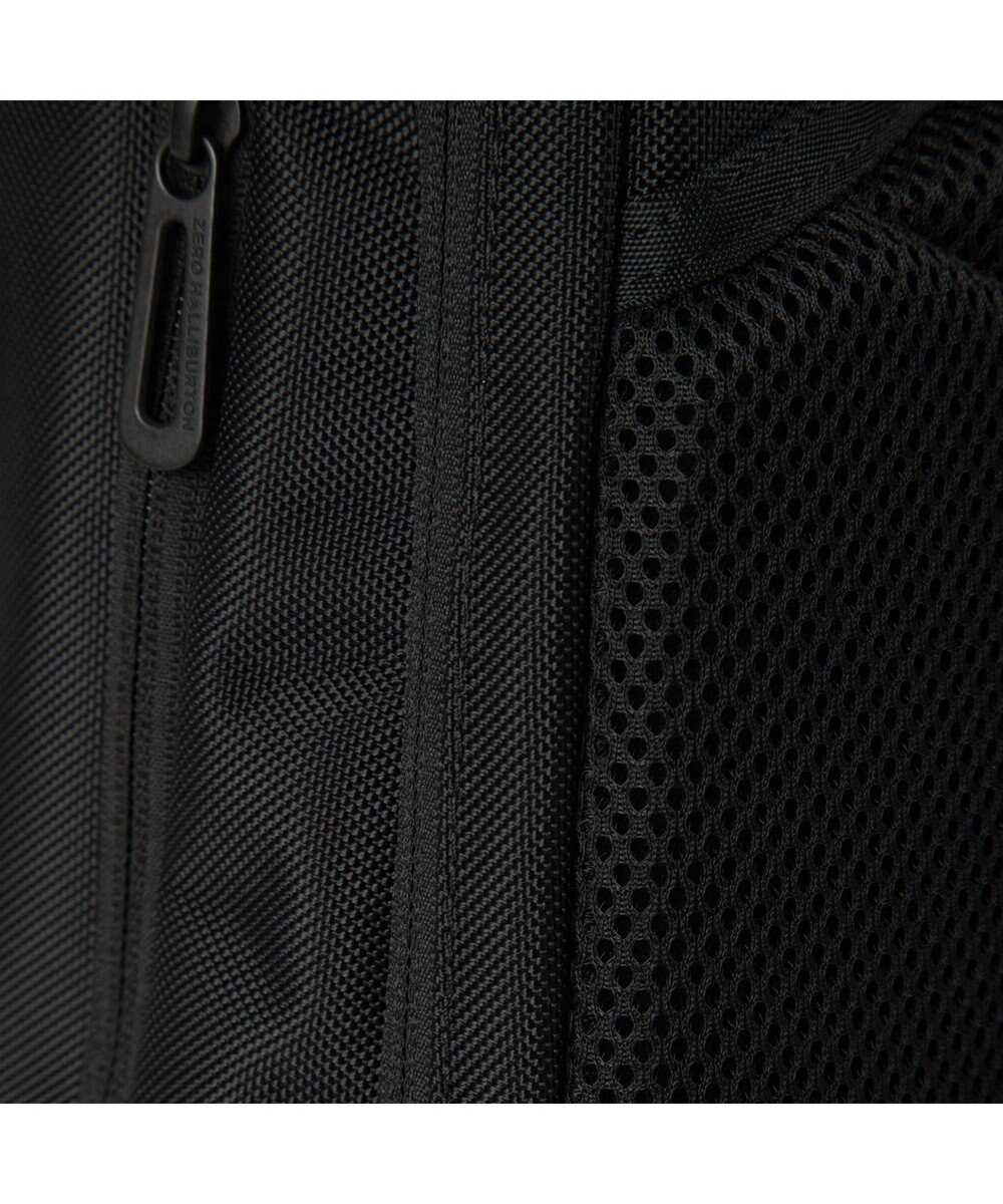 ZERO HALLIBURTON デイトン デイパック B4サイズ 14.0インチPC 81571 