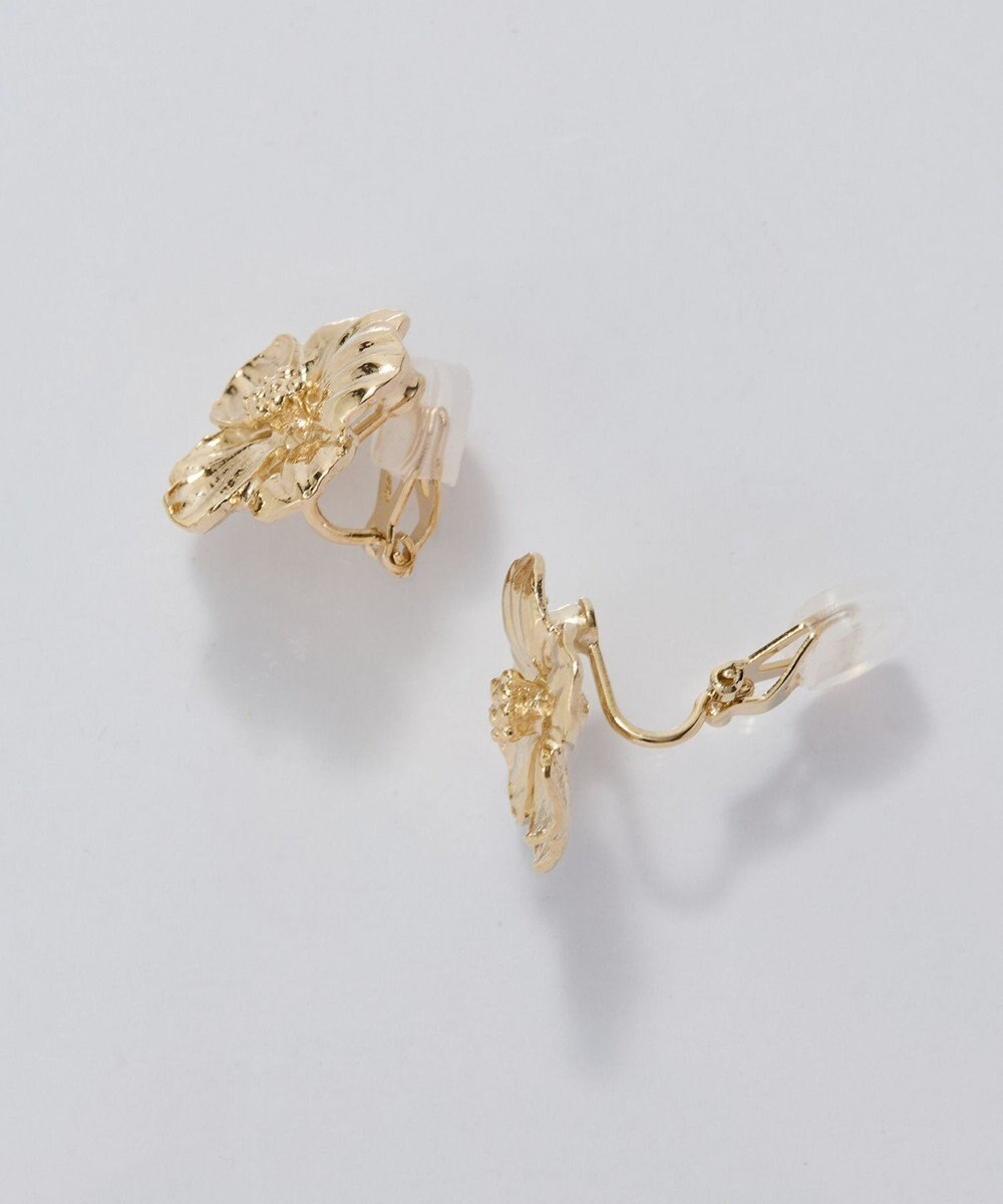 Phoebe フレグラントフラワーメタルイヤリング 