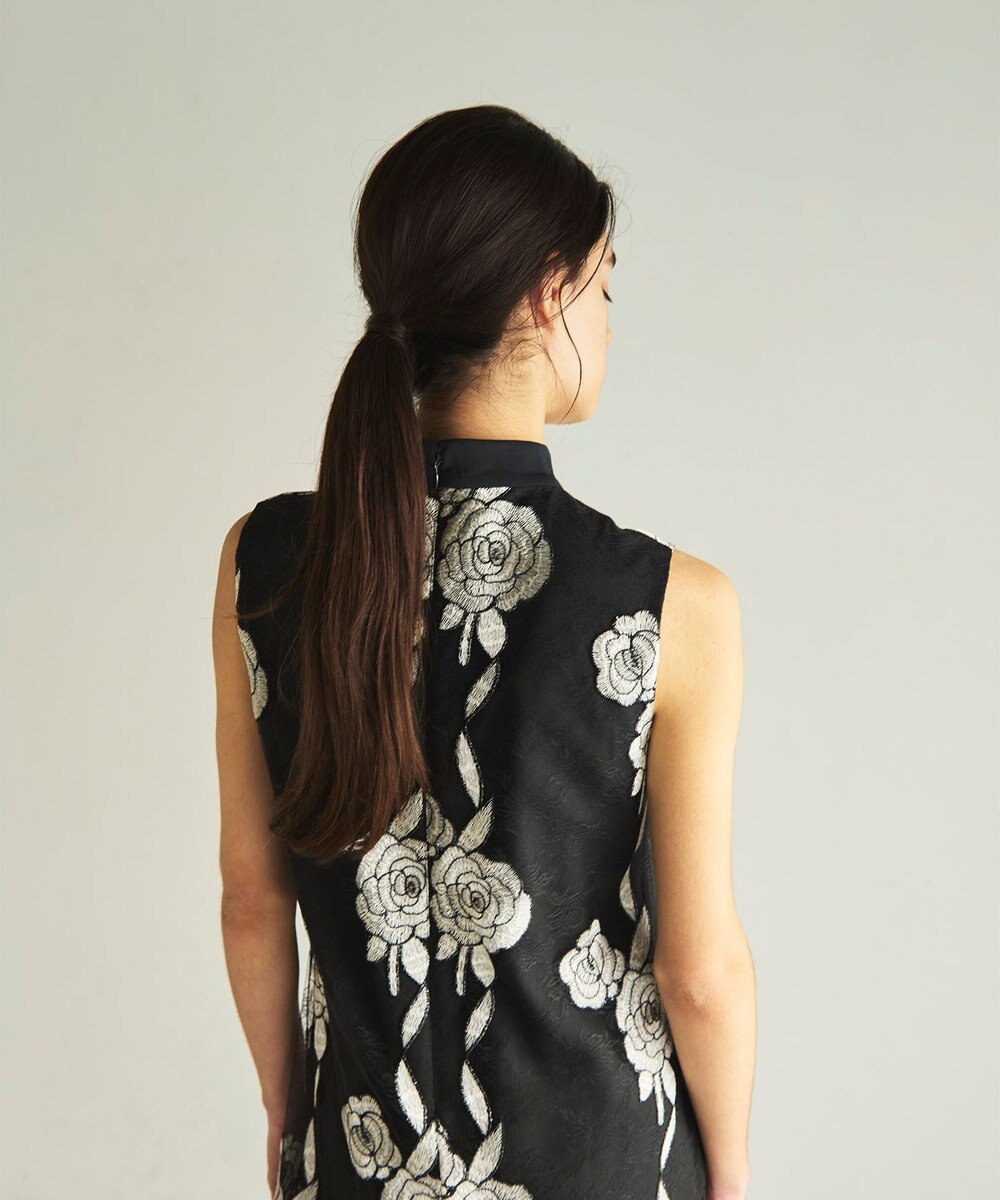 GRACE CONTINENTAL ハイネック刺繍ワンピース 