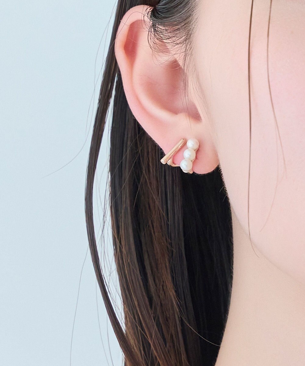 Phoebe 【痛くないシリーズ/金属アレルギー対応】ダブルデコレイトパールライトフィットイヤリング　シャンパン 