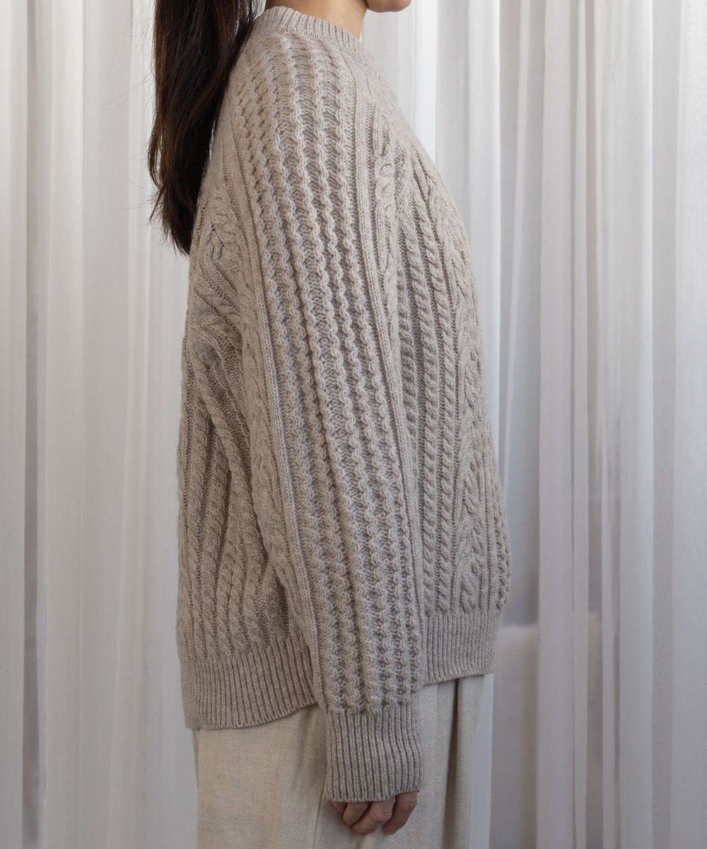 muuc 〈上質なカシミヤウール〉立体ケーブル編みプルオーバー〈しっとり柔らかい〉〈日本製〉〈オンオフ使えるきちんと感〉 