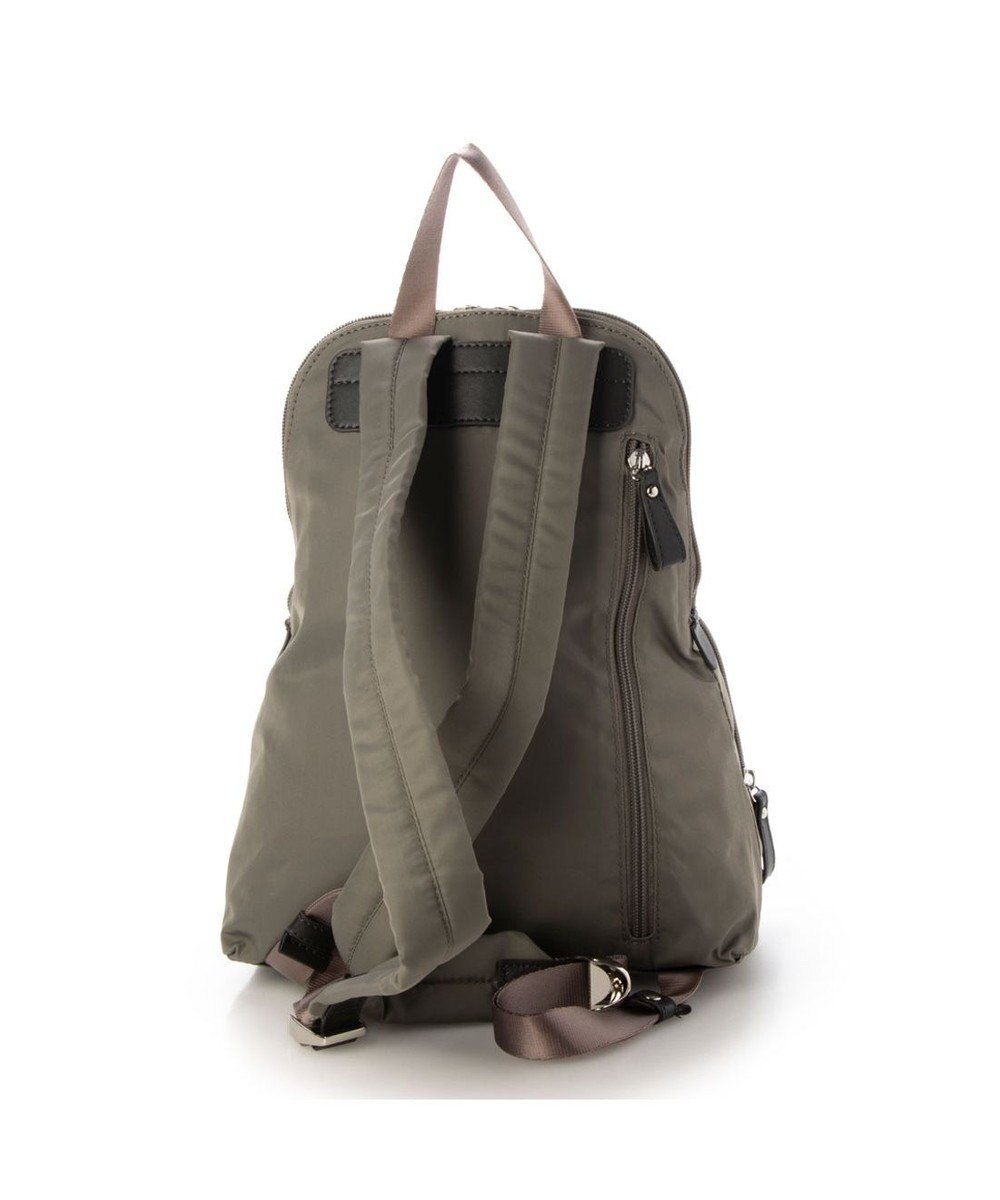 LA BAGAGERIE ナイロン×リサイクルレザー　ミニリュック 