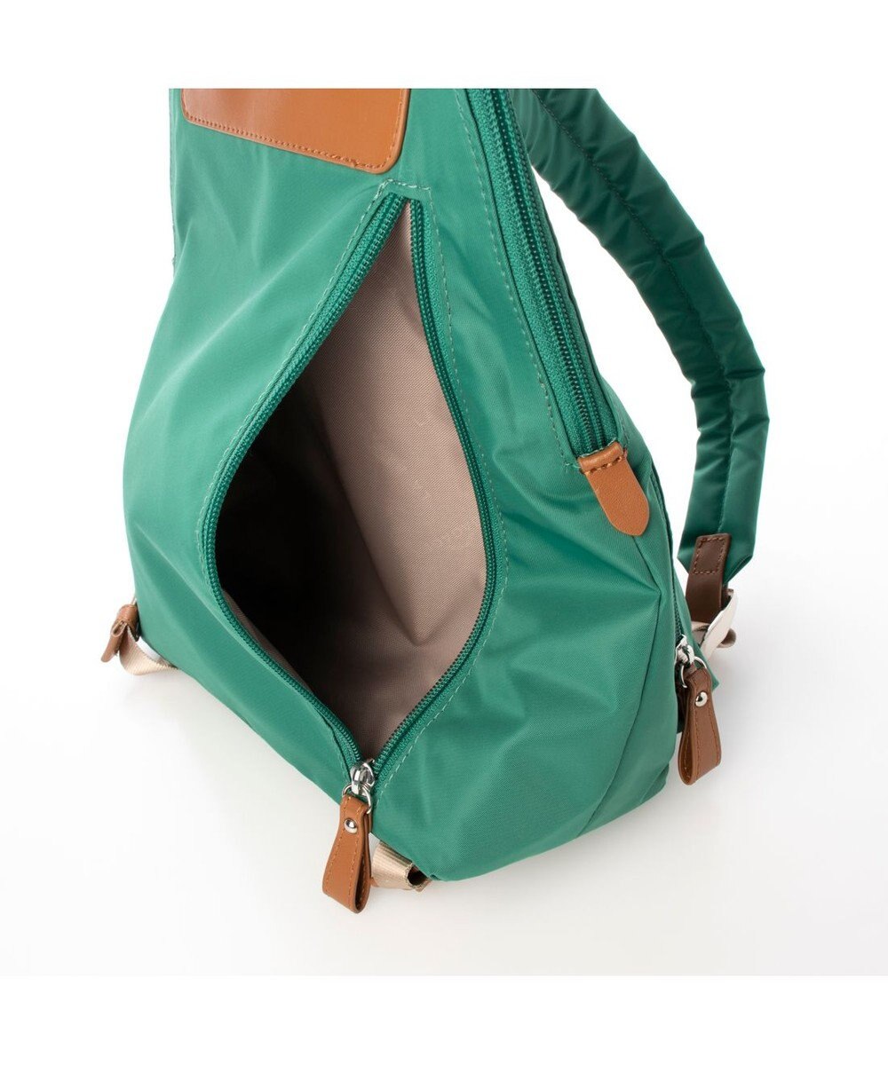 LA BAGAGERIE ナイロン×リサイクルレザー　ミニリュック 