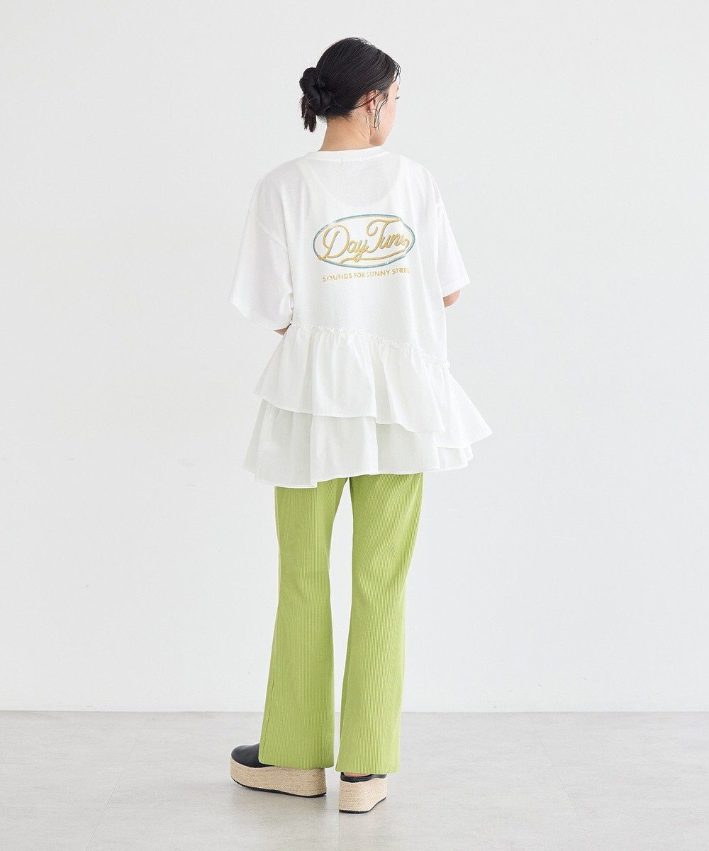 earth music&ecology 異素材ドッキンググラフィックTシャツ 