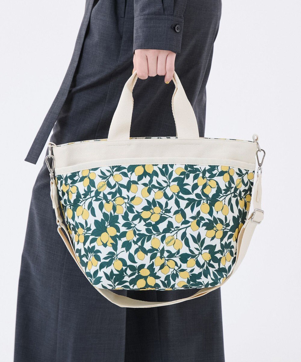LeSportsac BUCKET TOTE/レモンオーチャード 