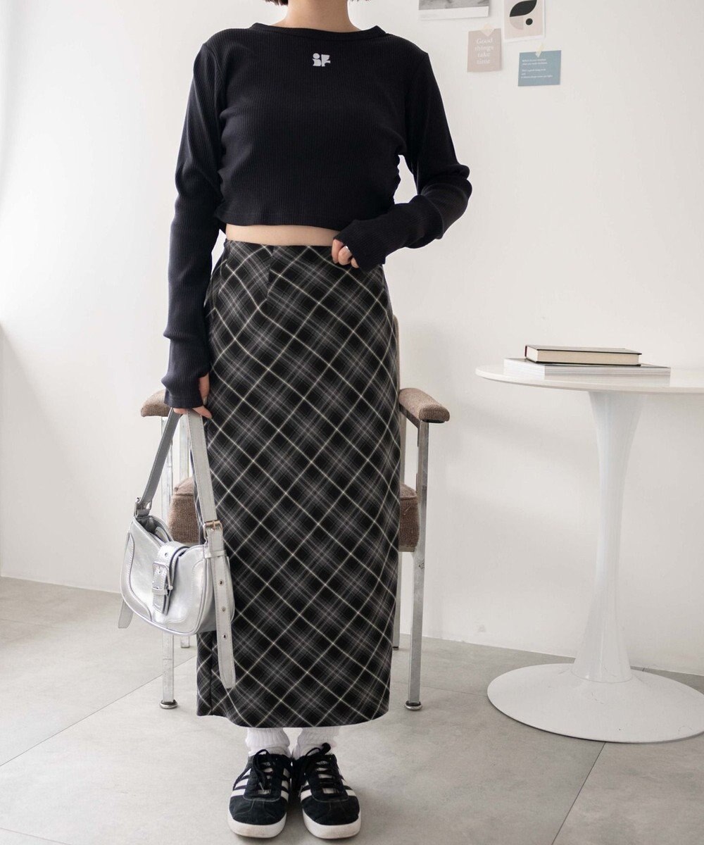 WEGO ワンポイントデザインフィンガーホールリブロンT 