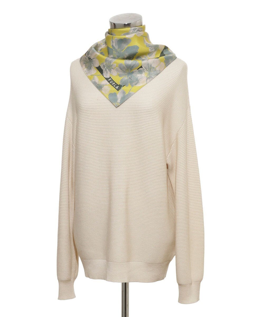 MOONBAT 【シルク100%】FURLA (フルラ) 花柄 シルクプリントスカーフ 65cm×65cm  UV対策 手洗い可能 