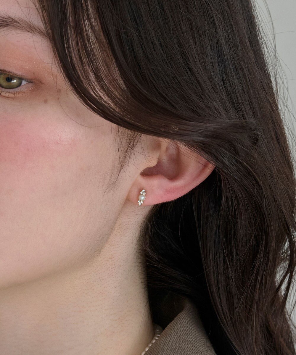 Phoebe 〈金属アレルギー対応〉クイーンパールビジューセラミックポストピアス/ニッケルフリー 