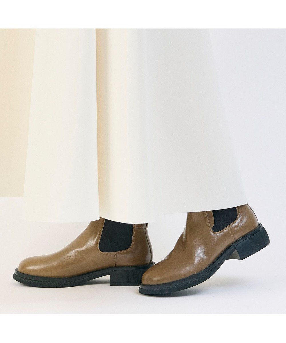 MODE ET JACOMO <carino>本革サイドゴアベルテッドショートブーツ 