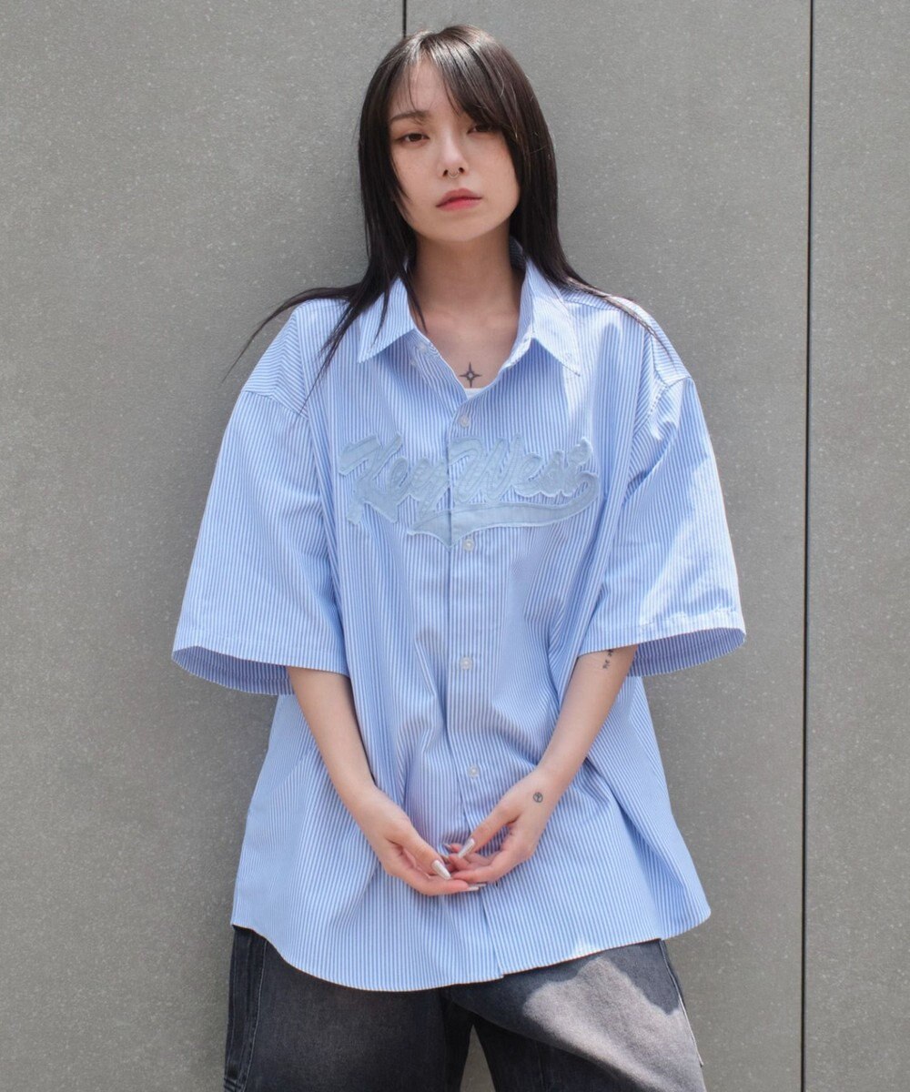 WEGO 【ユニセックス着用ITEM】オックスフォードダメージアップリケシャツ（SS） 