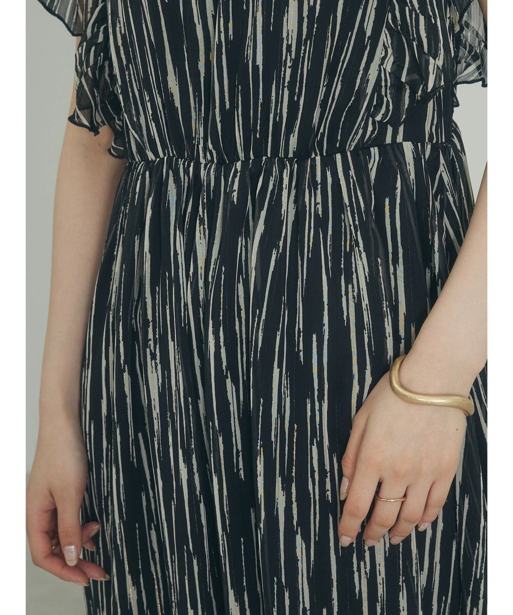 Green Parks ａ．肩フリルプリントワンピース 