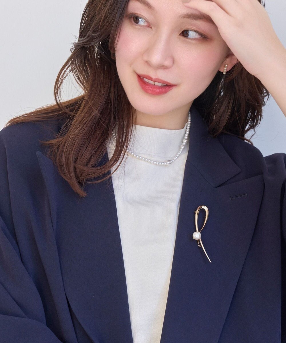 Phoebe 2wayスタイリッシュクロスカーブパールブローチネックレス　ゴールド 
