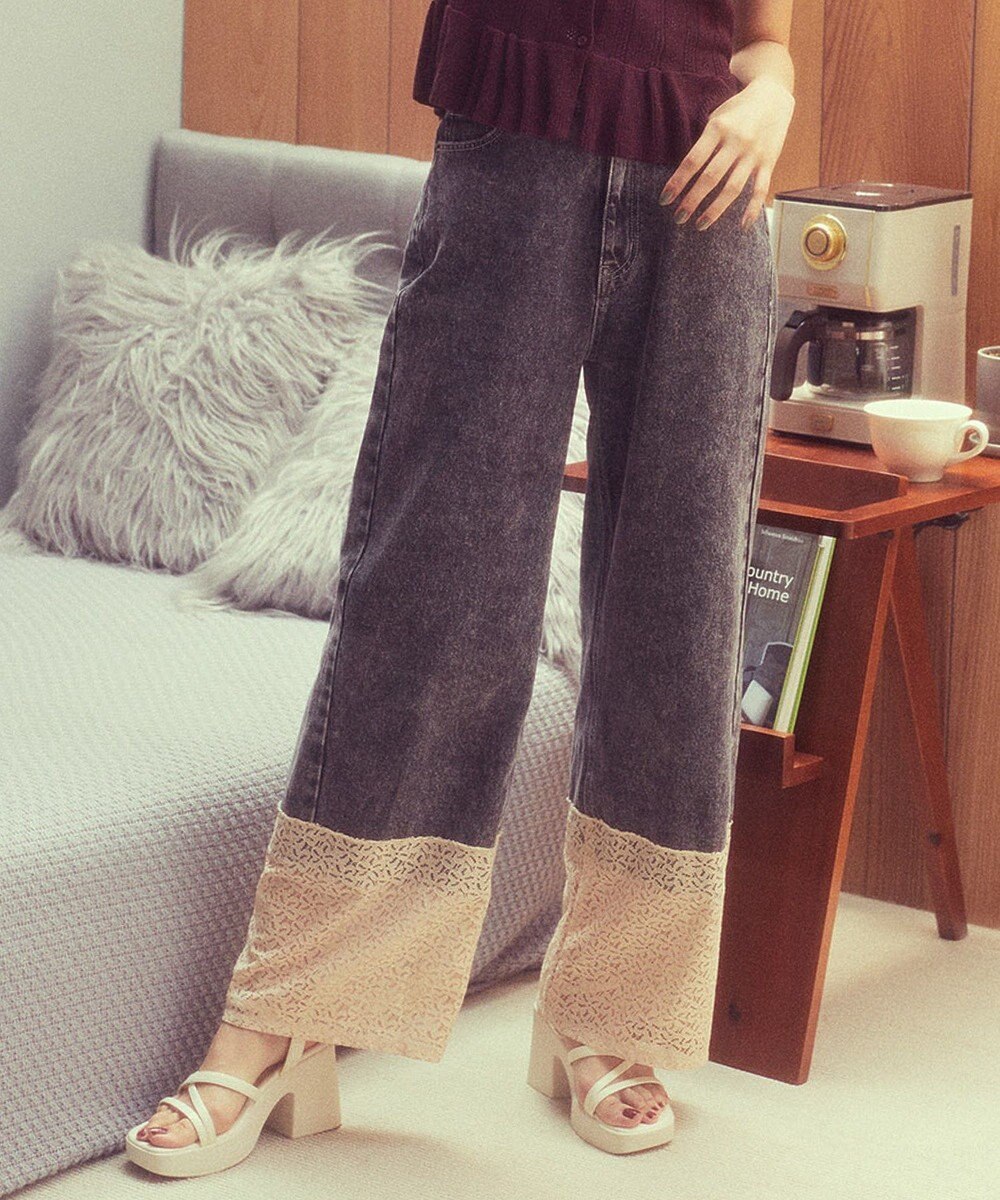 earth music&ecology 裾レースデニムパンツ 