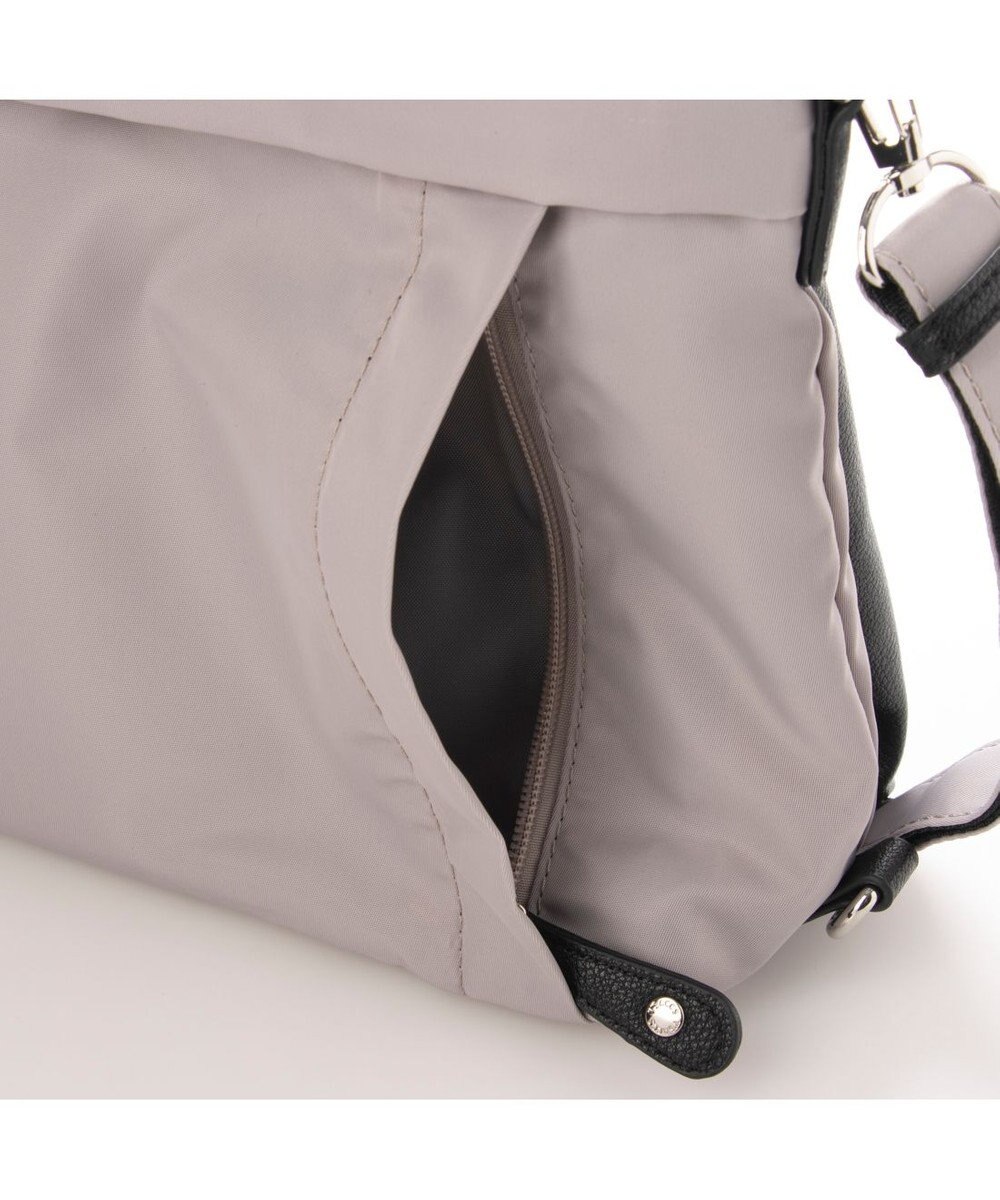 Y'SACCS ナイロン2WAYリュック 