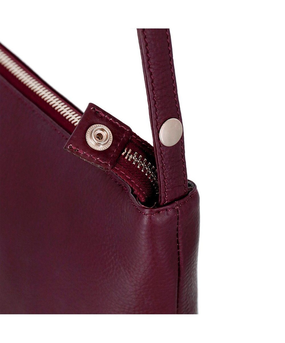 IBIZA リンピード　牛革　ショルダーバッグ 