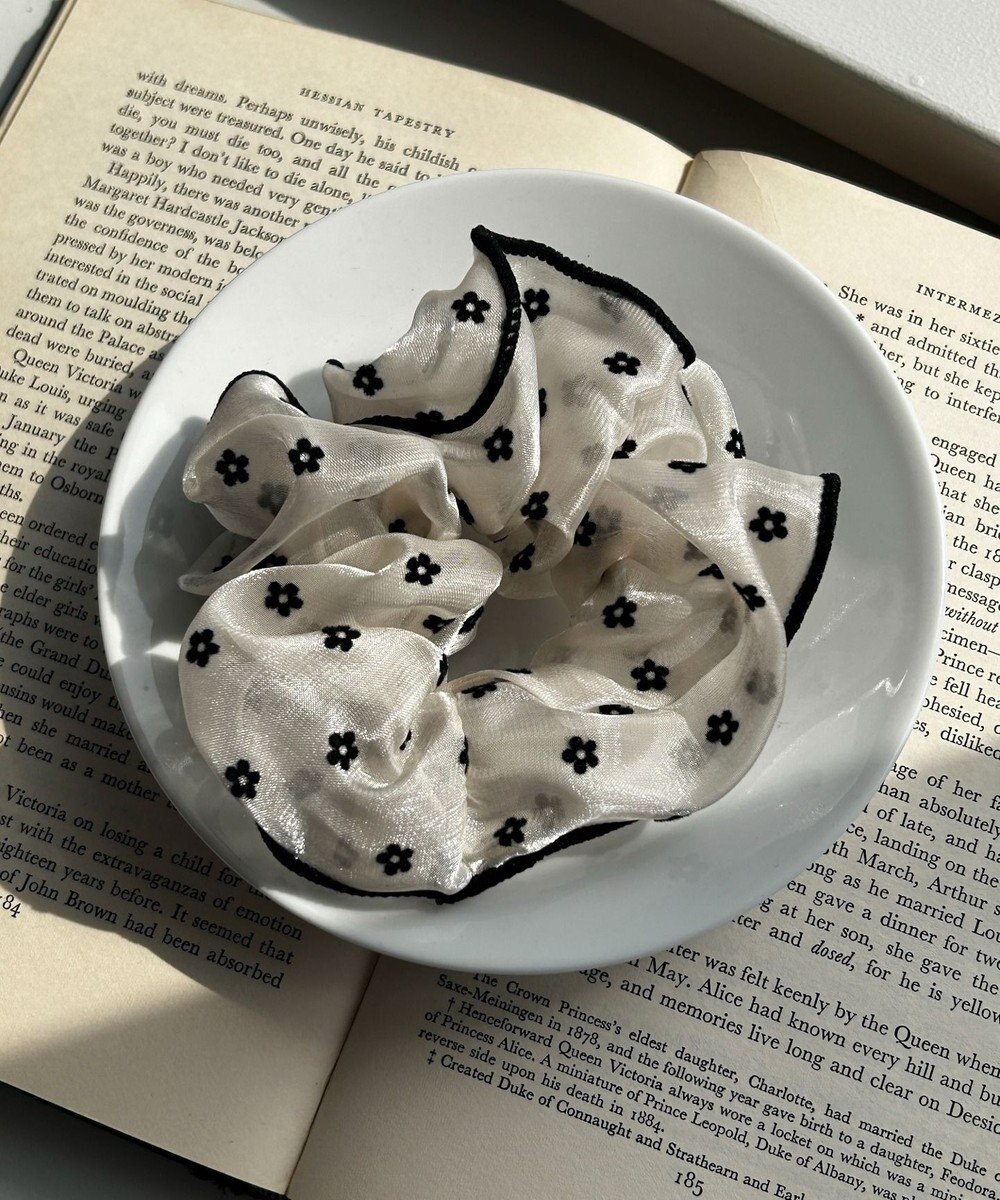 WEGO L総柄ハートシュシュ 