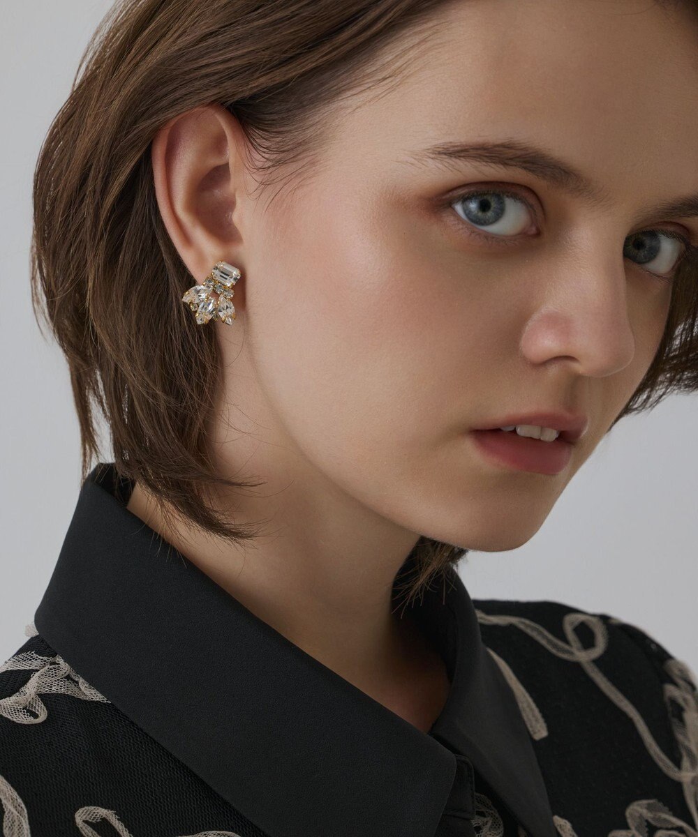 GRACE CONTINENTAL ビジューパールピアス 