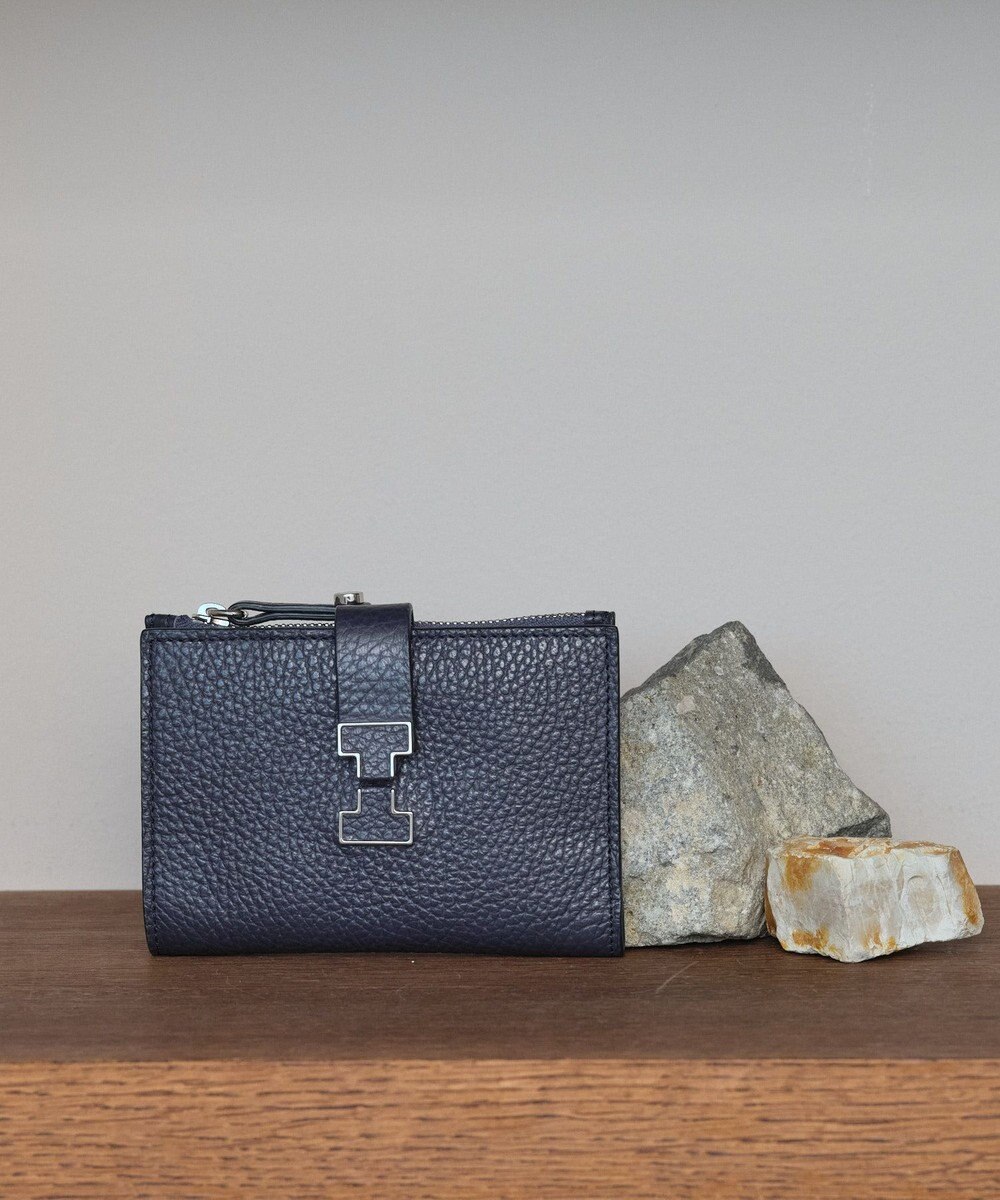 IACUCCI アバ ハーフウォレット CERVO 