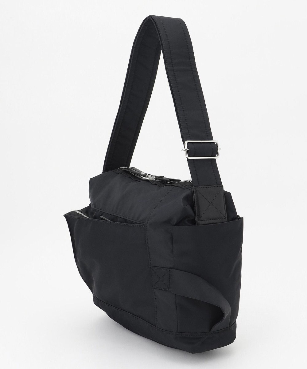 Y'SACCS 【Y'SACCS Gene Line】ヴァール ショルダーバッグ 