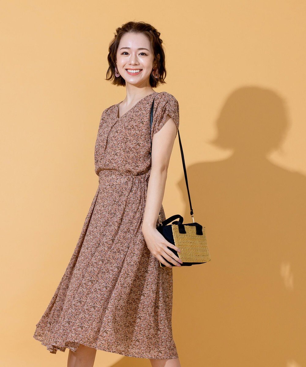 Tiaclasse L 【洗える】程良い透け感のシフォン花柄フレンチワンピース 