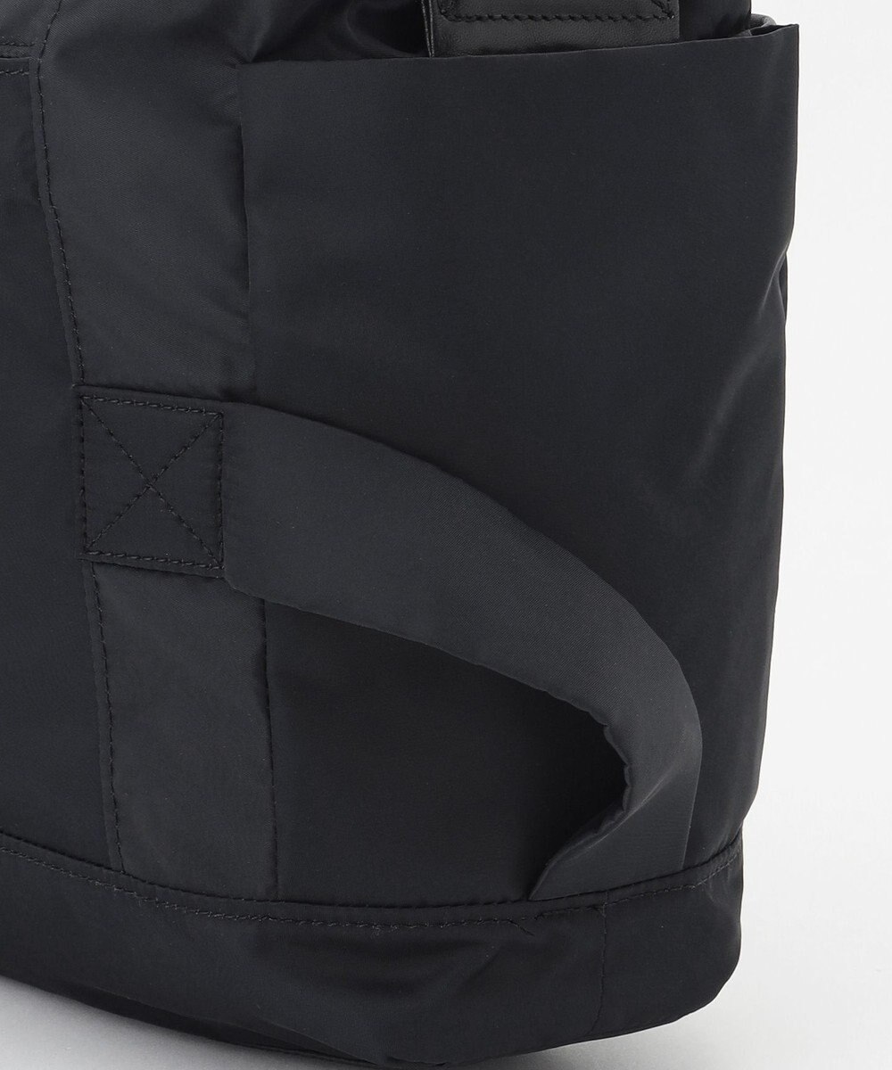 Y'SACCS 【Y'SACCS Gene Line】ヴァール ショルダーバッグ 