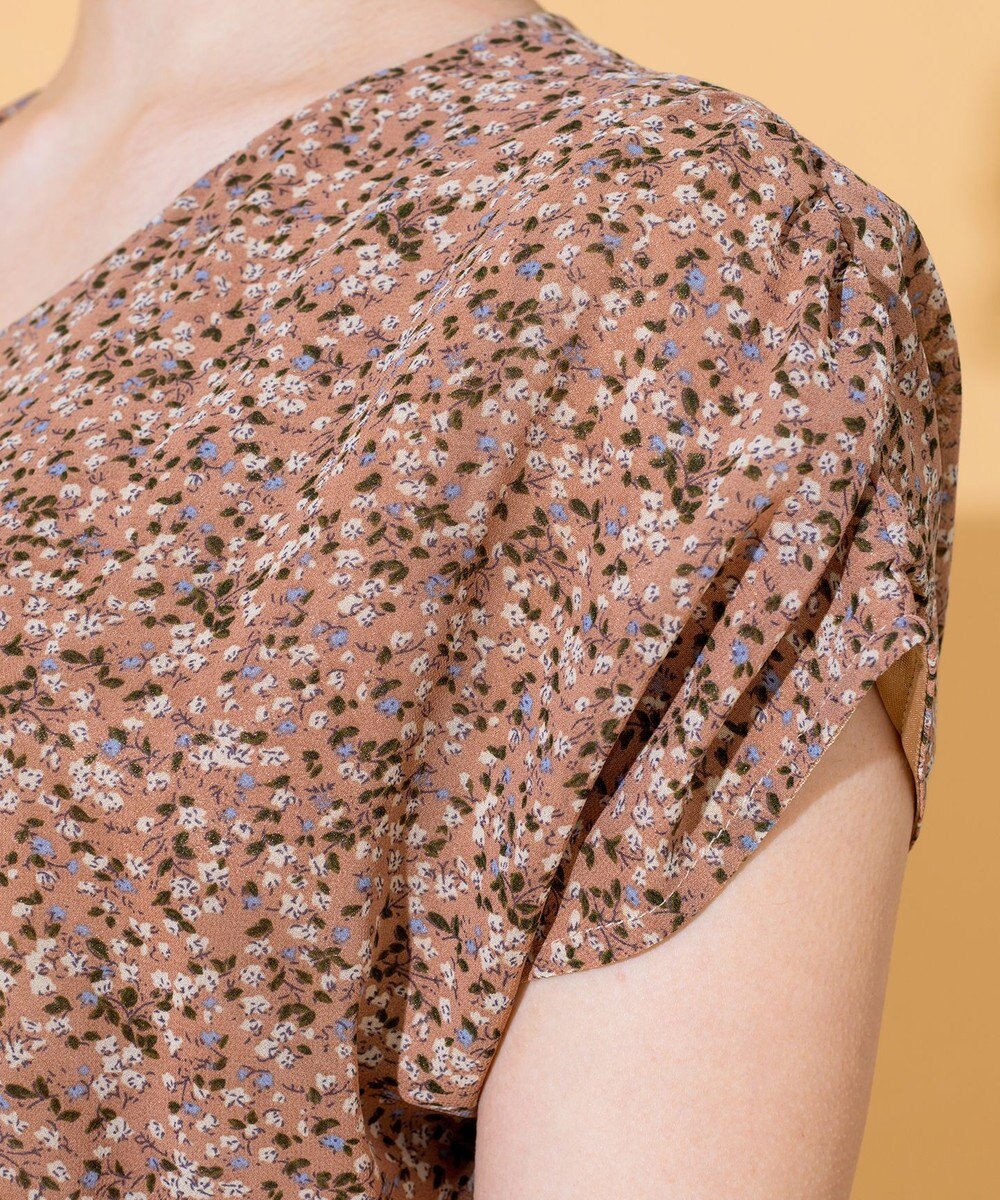 Tiaclasse L 【洗える】程良い透け感のシフォン花柄フレンチワンピース 